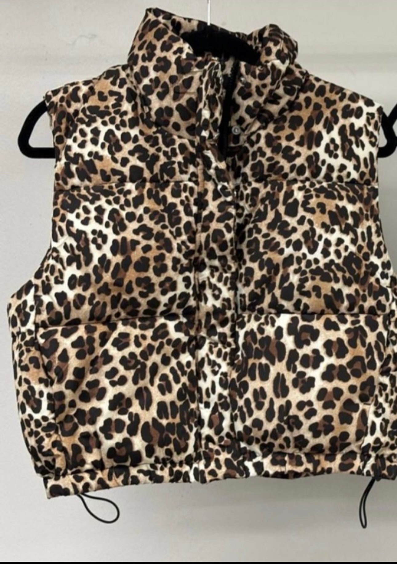 Animal vest puff